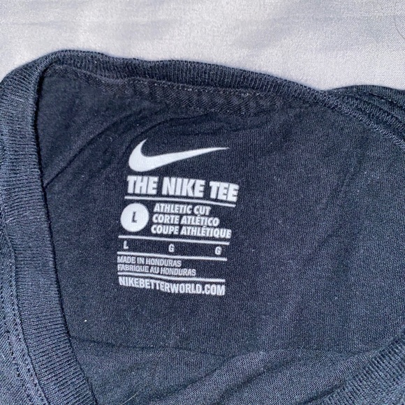 T-Shirt nike - Picture 2 of 2